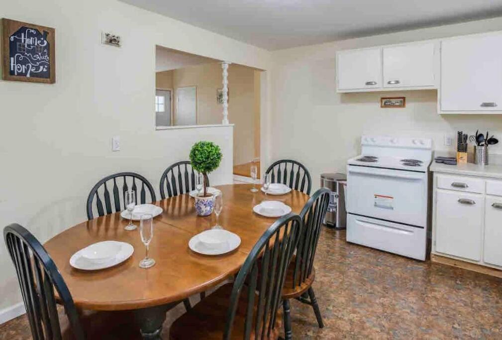 Amazing Ranch Mins Away From Airprt/Rit/Dwtn/Uofr Apartman Rochester Kültér fotó